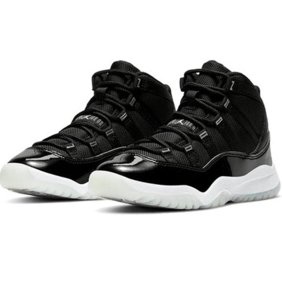 Jordan 11s RETRO JUBILEE 25th Anniversary - Picture 3 of 7